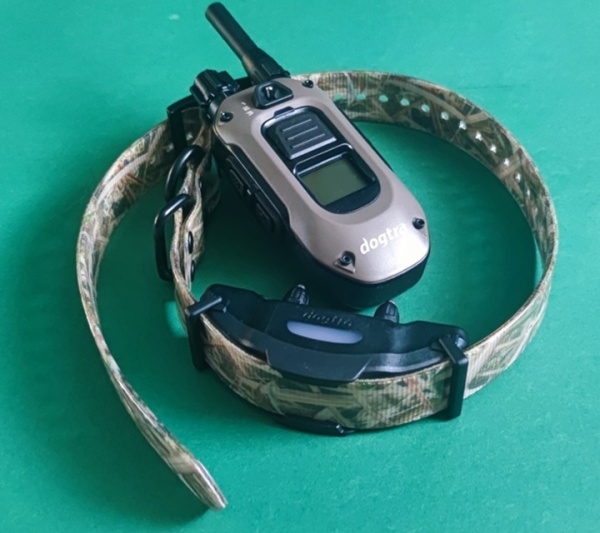 Obroża elektryczna Dogtra camo ARC-X Stymulacja Sygnał dźwiękowy Wibracja Światło lokalizacji